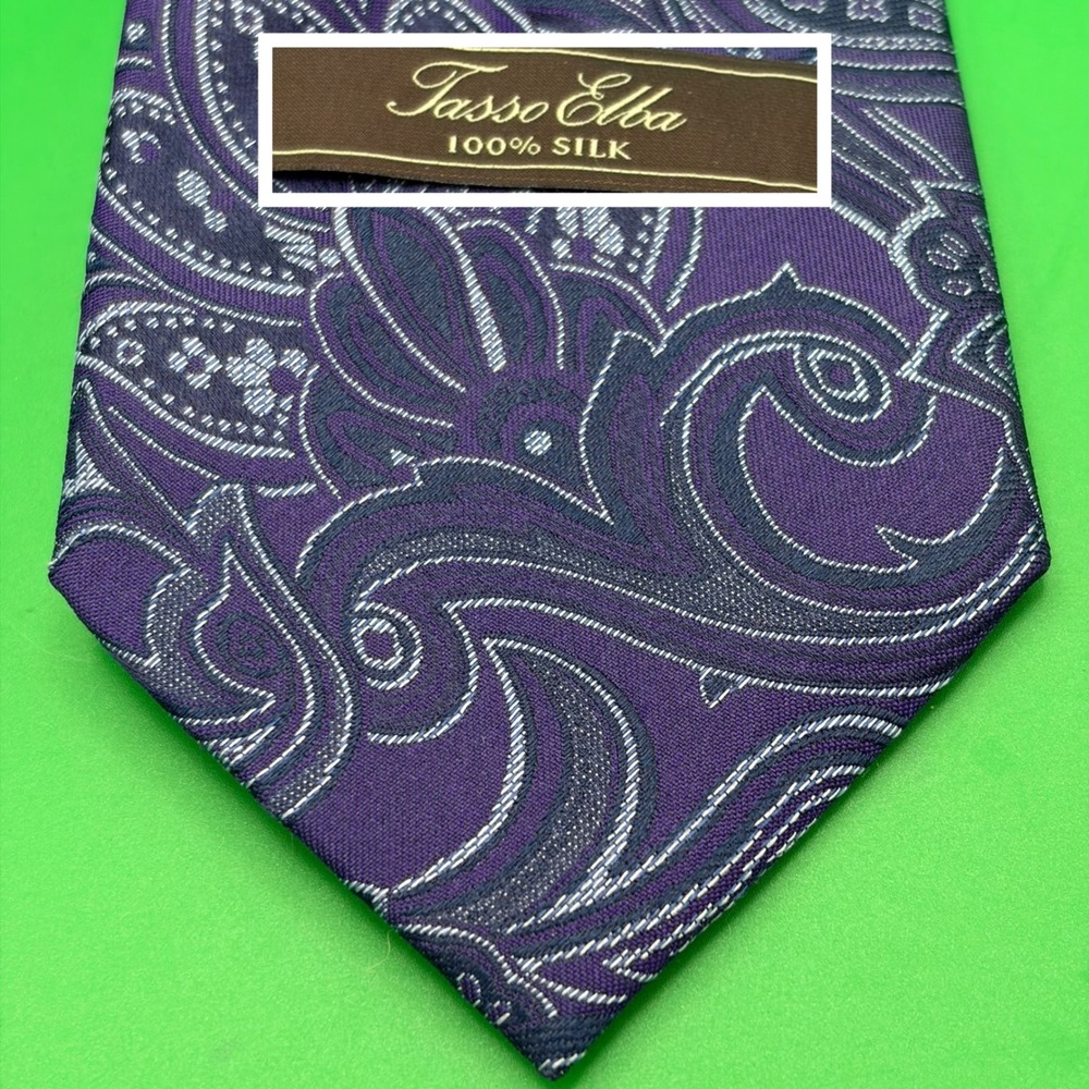 Tasso Elba Purple Mattio Paisley 100% Silk Necktie Mens Classic Formal Tie NWT